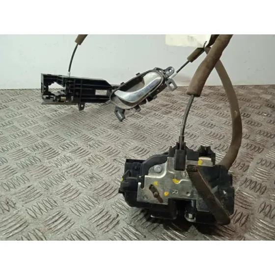 Cerradura Puerta Trasera Derecha para Nissan Pulsar (C13)