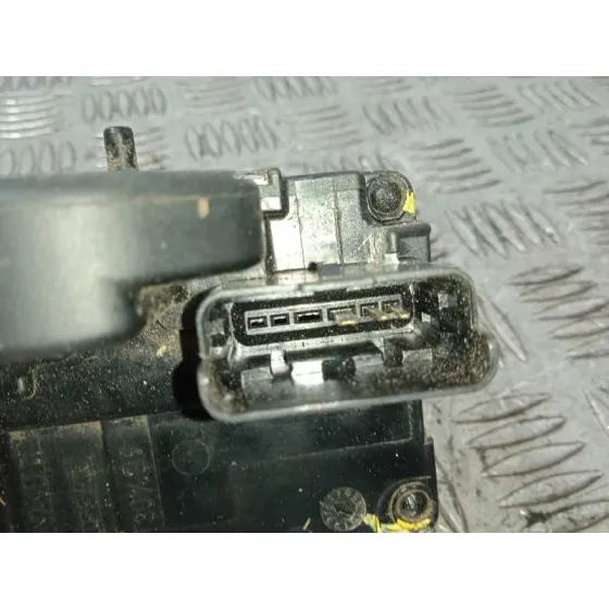 Cerradura Puerta Trasera Derecha para Nissan Pulsar (C13)