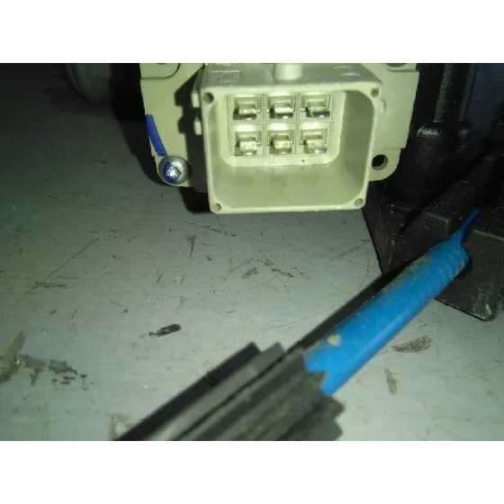 Elevalunas Trasero Izquierdo para Fiat 500 L (330)
