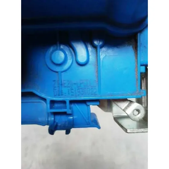 Cerradura Puerta Trasera Derecha para Fiat 500 L (330)