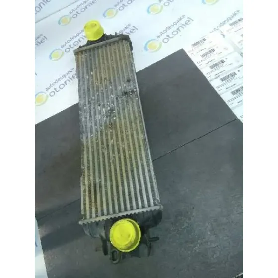 Intercooler para Opel Vivaro