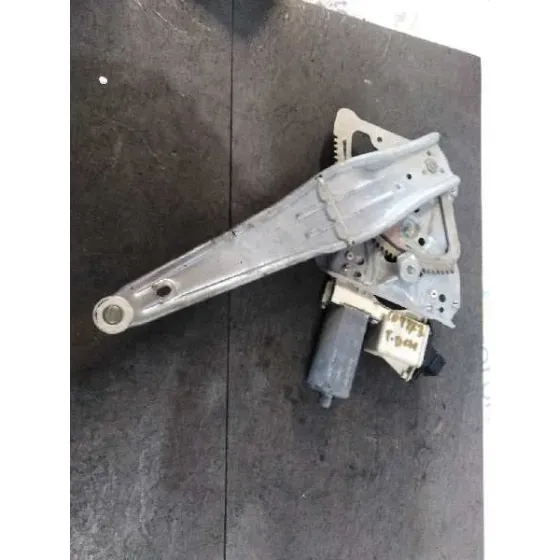 Elevalunas Trasero Derecho para Toyota Corolla (E12)