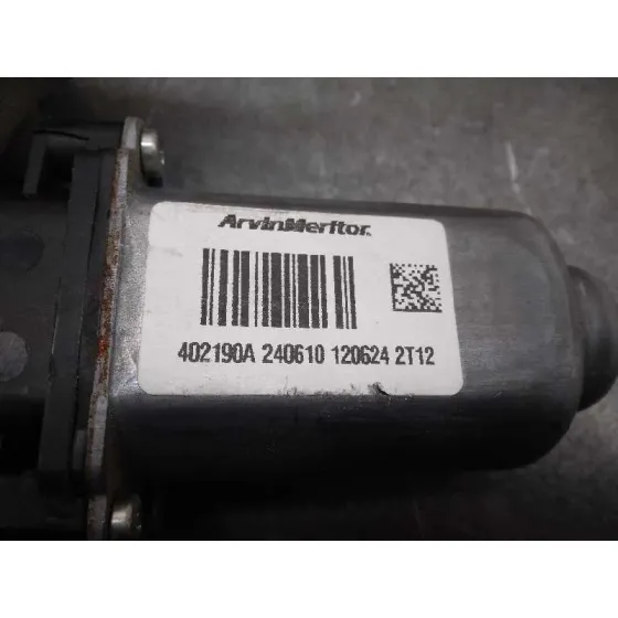 Elevalunas Trasero Derecho para Nissan Qashqai (J10)