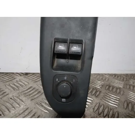 Mando Elevalunas Delantero Izquierdo para Volkswagen Passat Variant (3C5)