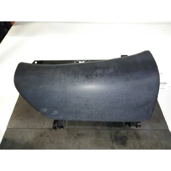 Guantera para Nissan Note