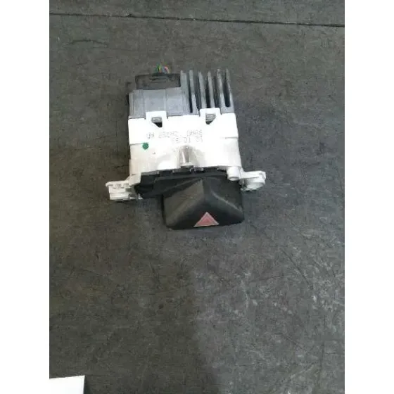 Warning para Ford Focus Berlina (Cak)