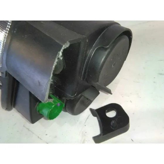Faro Derecho para Fiat 500 L (330)