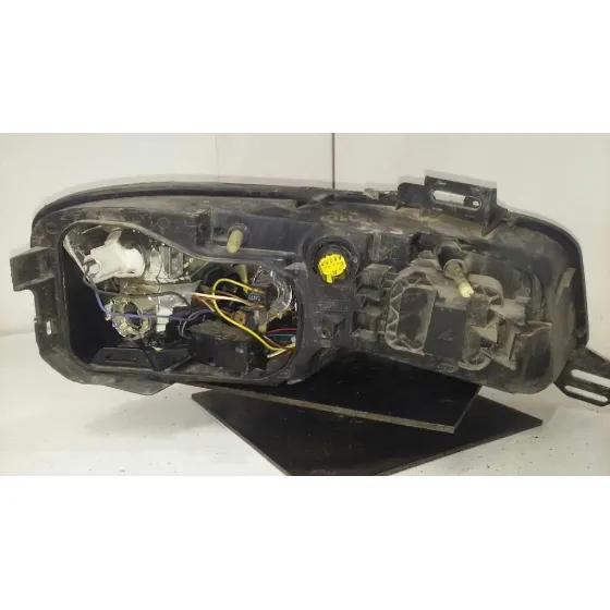 Faro Izquierdo para Fiat Stilo (192)