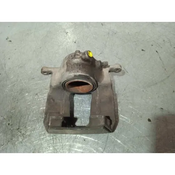 Pinza Freno Delantera Derecha para Mercedes-Benz Clase Cla (W117)