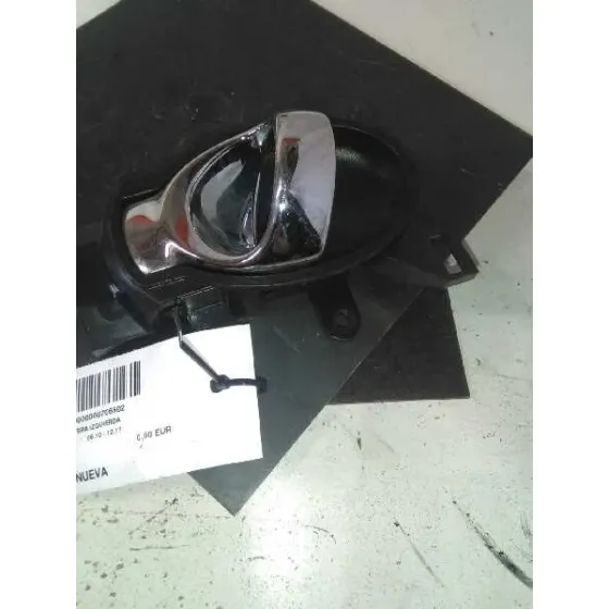 Maneta Interior Delantera Izquierda para Nissan Juke (F15)