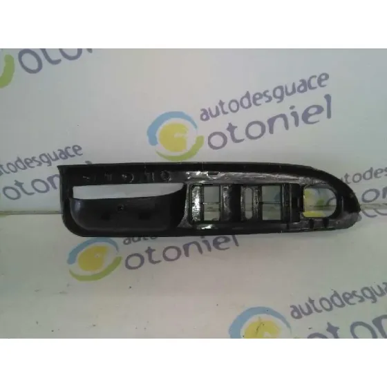 Asidero Puerta Izquierda para Volkswagen Golf V Berlina (1K1)