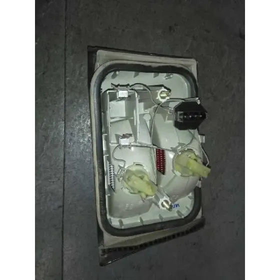Piloto Trasero Derecho Interior para Bmw Serie 5 Berlina (E34)