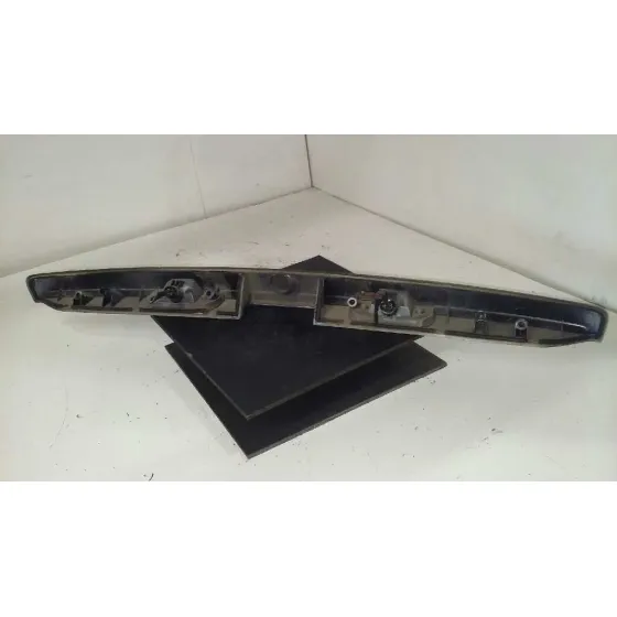 Maneta Exterior Porton para Skoda Octavia Berlina (1U2)