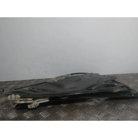 Elevalunas Delantero Izquierdo para Skoda Suberb (3T4)