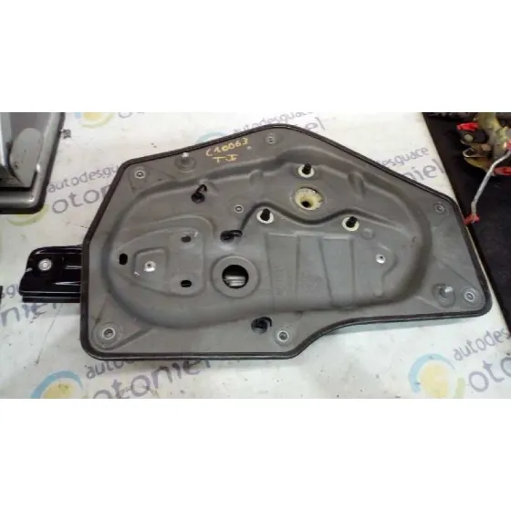 Elevalunas Trasero Izquierdo para Skoda Suberb (3T4)