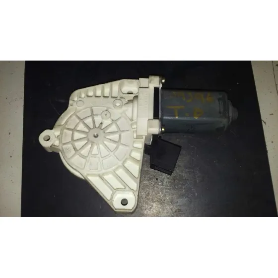Motor Elevalunas Trasero Derecho para Mercedes-Benz Clase A (W169)