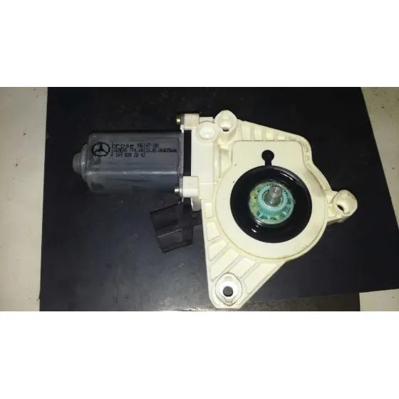 Motor Elevalunas Trasero Derecho para Mercedes-Benz Clase A (W169)
