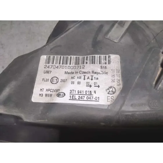Faro Izquierdo para Skoda Suberb (3T4)