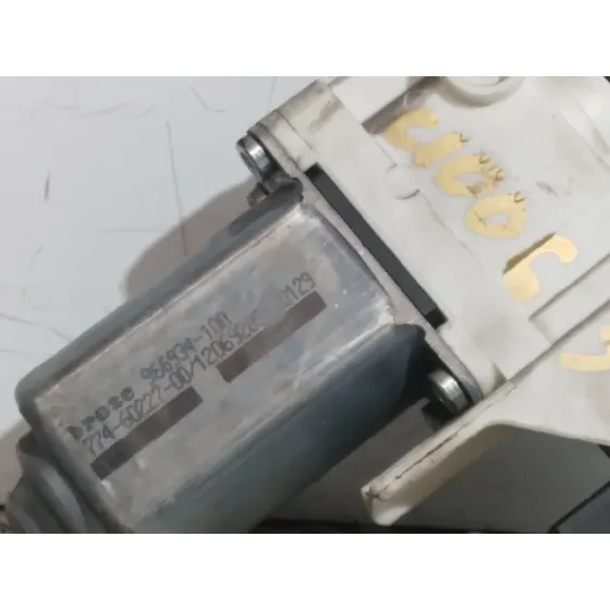 Motor Elevalunas Delantero Derecho para Skoda Suberb (3T4)