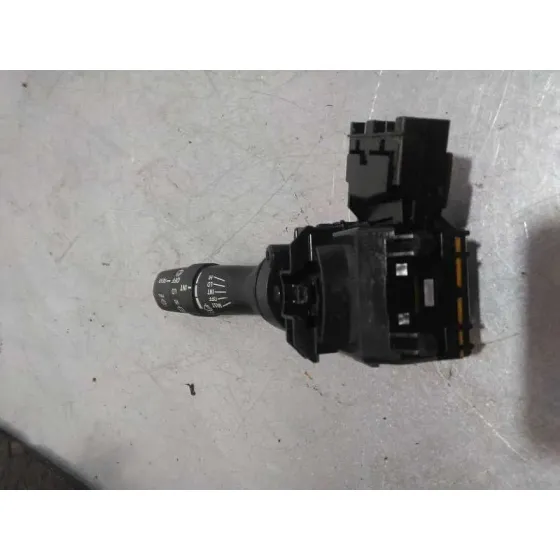 Mando Limpia para Toyota Rav 4 (A3)