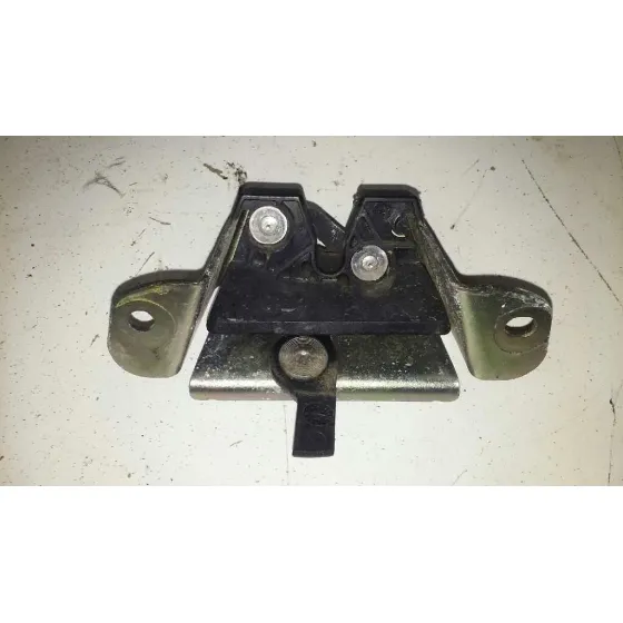 Cerradura Maletero / Porton para Peugeot 107