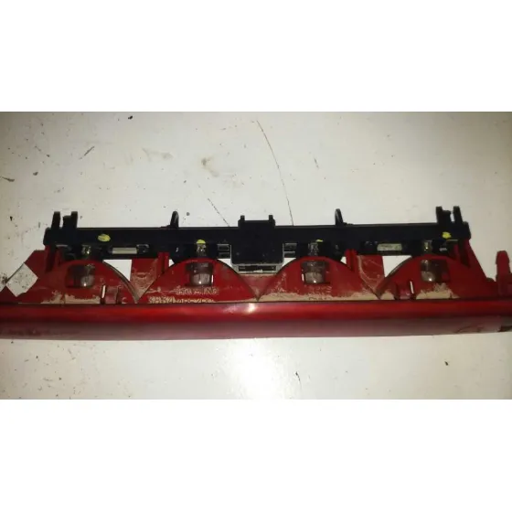 Luz Central De Freno para Peugeot 107