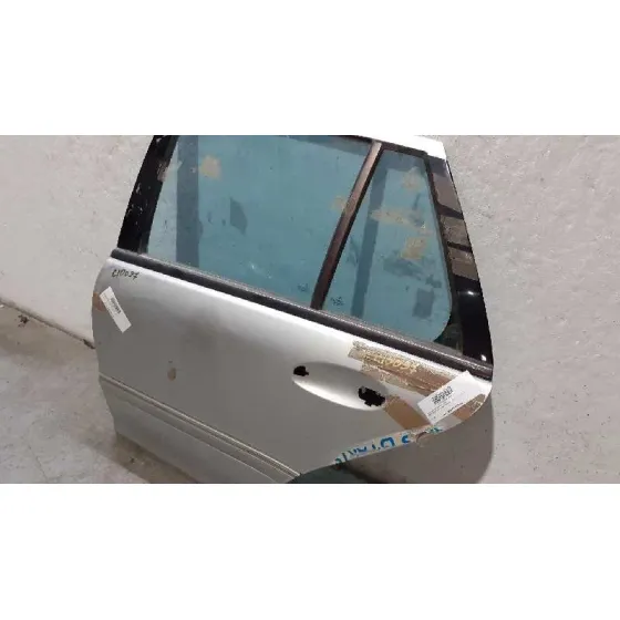 Puerta Trasera Izquierda para Mercedes-Benz Clase C (W203) Familiar