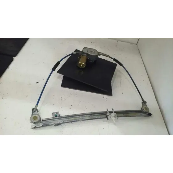 Elevalunas Delantero Derecho para Fiat Punto Berl. (176)