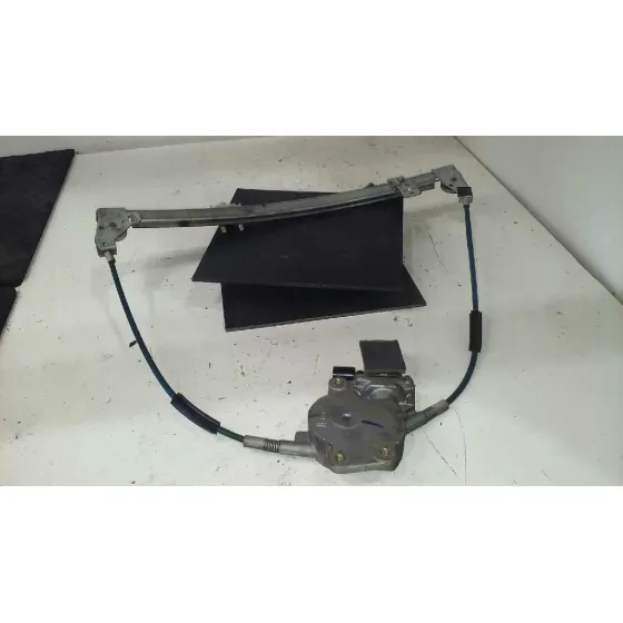 Elevalunas Delantero Izquierdo para Fiat Punto Berl. (176)