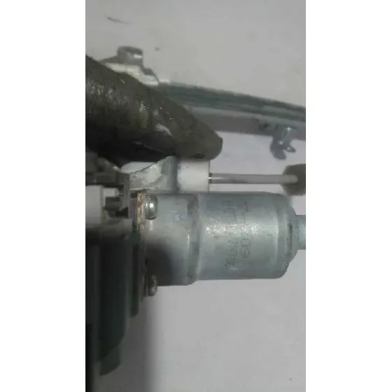 Elevalunas Delantero Derecho para Nissan Juke (F15)