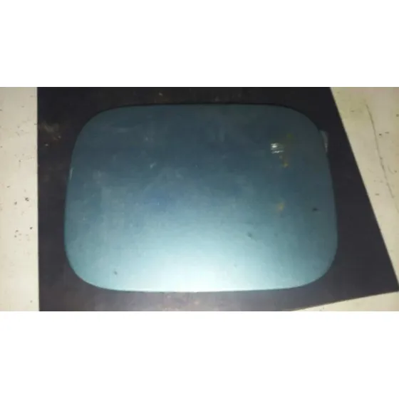 Tapa Exterior Combustible para Audi A6 Berlina (4B2)