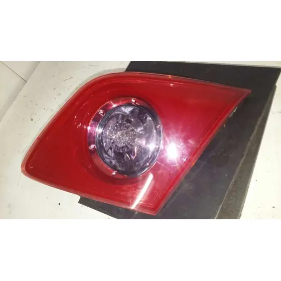 Piloto Trasero Derecho Interior para Mazda 3 Berlina (Bk)