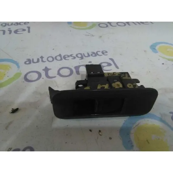 Mando Elevalunas Trasero Izquierdo para Nissan Primera Berlina (P12)