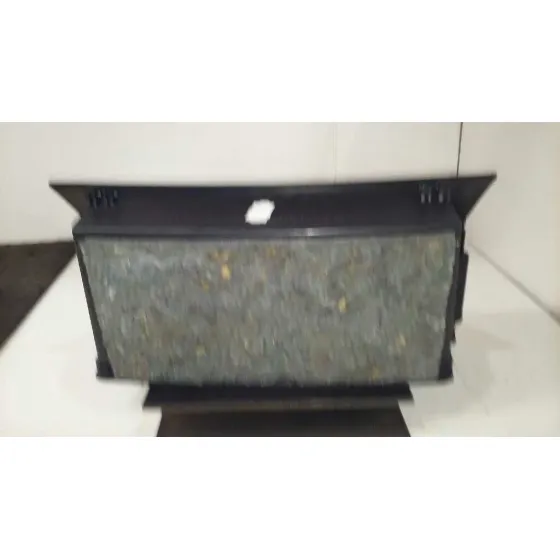 Guantera para Toyota Corolla (E12)