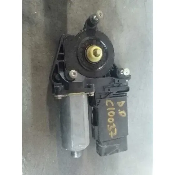 Motor Elevalunas Delantero Derecho para Volkswagen Passat Berlina (3B2)