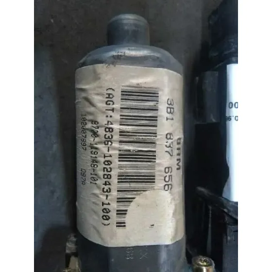 Motor Elevalunas Delantero Derecho para Volkswagen Passat Berlina (3B2)