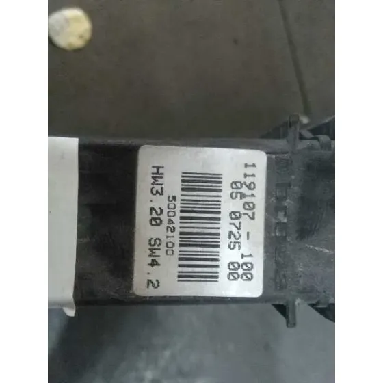 Motor Elevalunas Delantero Derecho para Volkswagen Passat Berlina (3B2)