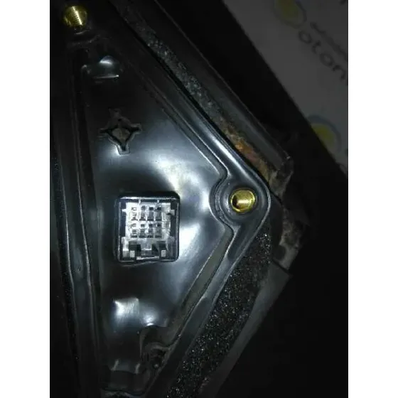 Retrovisor Derecho para Kia Shuma Ii
