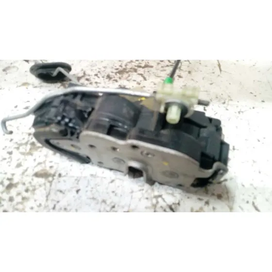 Cerradura Puerta Trasera Derecha para Opel Astra J Lim.