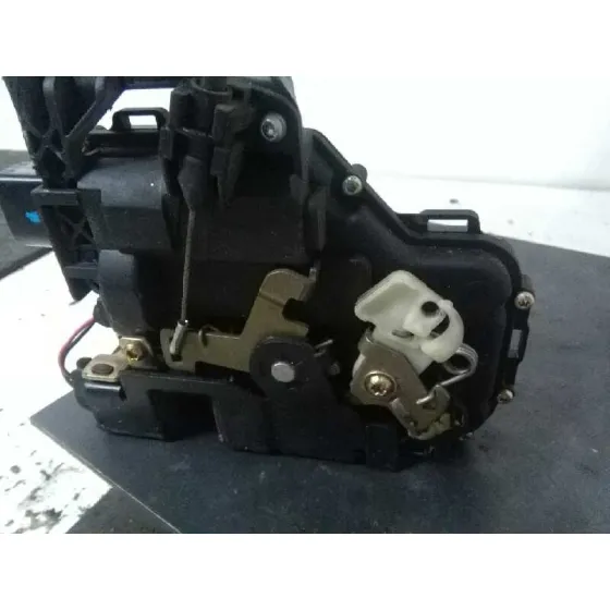 Cerradura Puerta Delantera Derecha para Volkswagen Golf Iv Berlina (1J1)