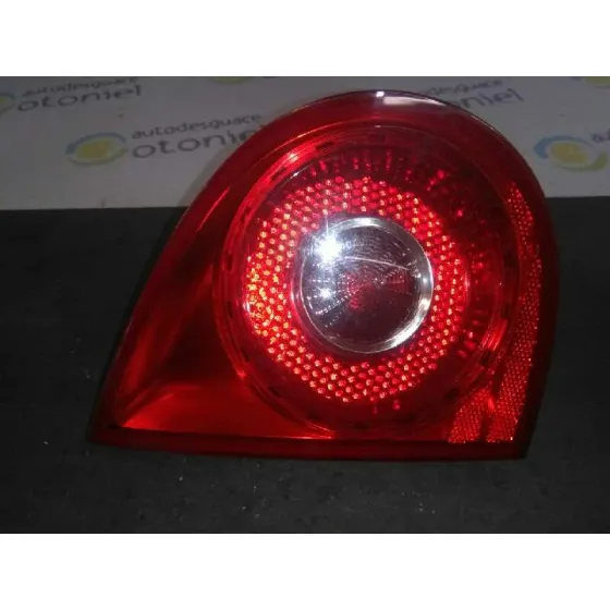 Piloto Trasero Izquierdo Interior para Volkswagen Golf V Berlina (1K1)