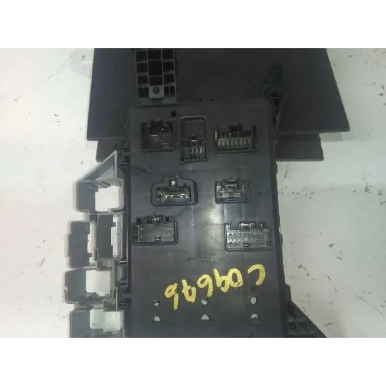 Caja Reles / Fusibles para Ford Mondeo Berlina (Ge)