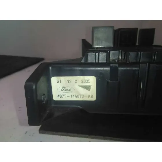 Caja Reles / Fusibles para Ford Mondeo Berlina (Ge)