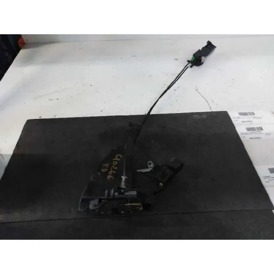 Cerradura Puerta Trasera Derecha para Toyota Corolla (E12)
