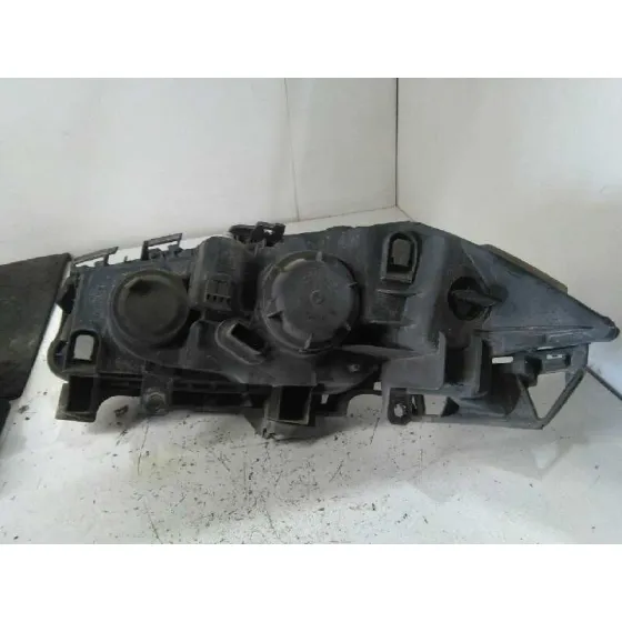 Faro Derecho para Renault Megane Ii Berlina 3P