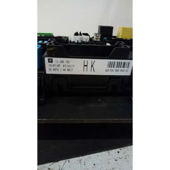 Caja Reles / Fusibles para Opel Astra H Ber.