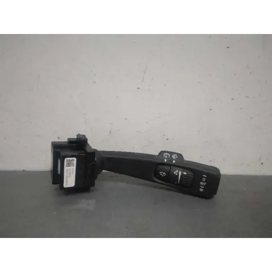 Mando Limpia para Volvo V40