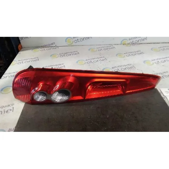 Piloto Trasero Izquierdo para Ford Fiesta (Cbk)