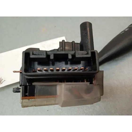 Mando Limpia para Toyota Corolla (E12)
