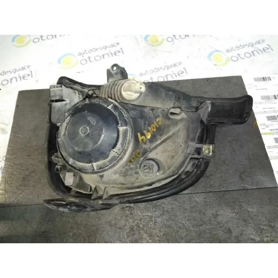 Faro Derecho para Renault Kangoo (F/Kc0)